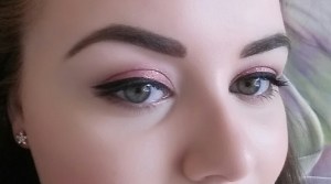 The difference eyeliner makes is astonishing